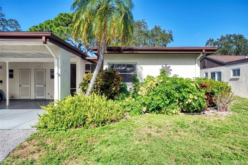 3533 Silver Pine Court, Sarasota, FL 34231