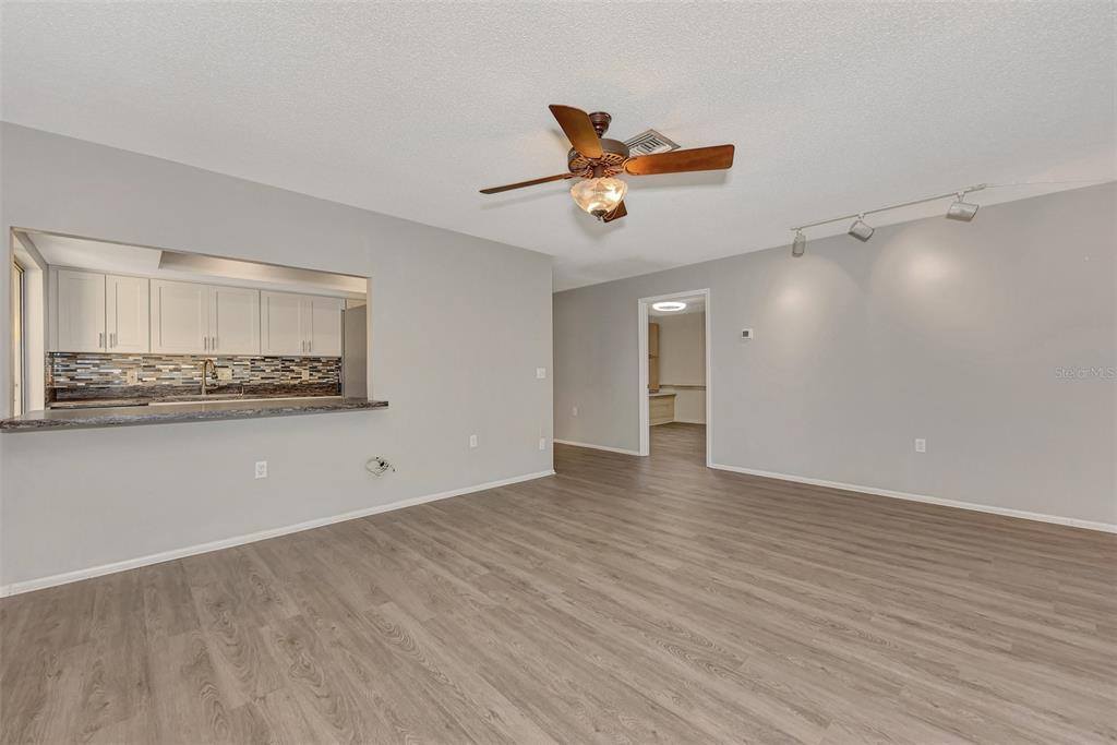 3533 Silver Pine Court, Sarasota, FL 34231
