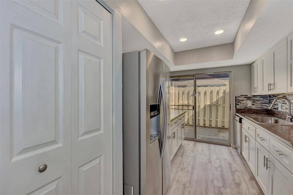 3533 Silver Pine Court, Sarasota, FL 34231