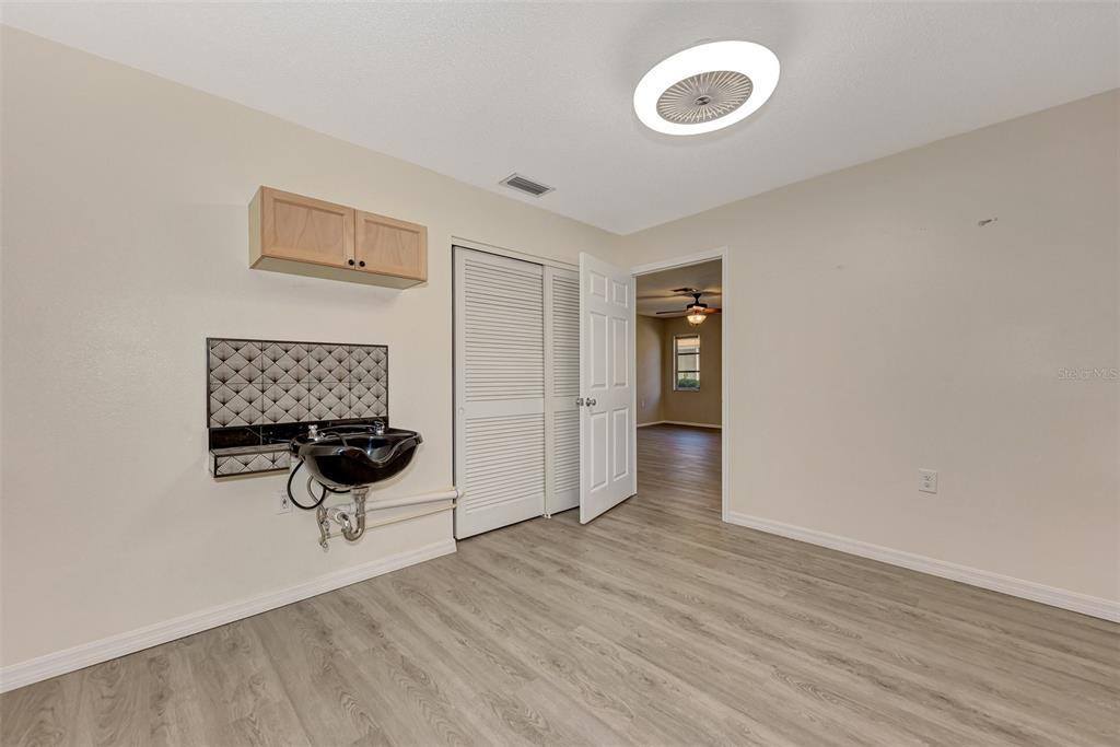 3533 Silver Pine Court, Sarasota, FL 34231