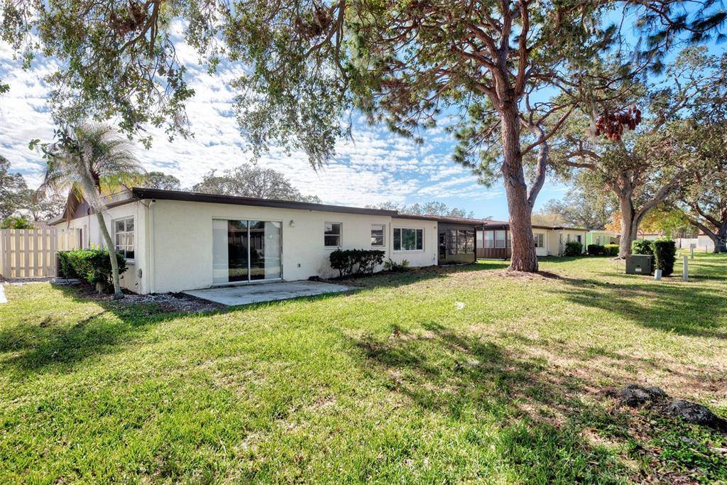 3533 Silver Pine Court, Sarasota, FL 34231