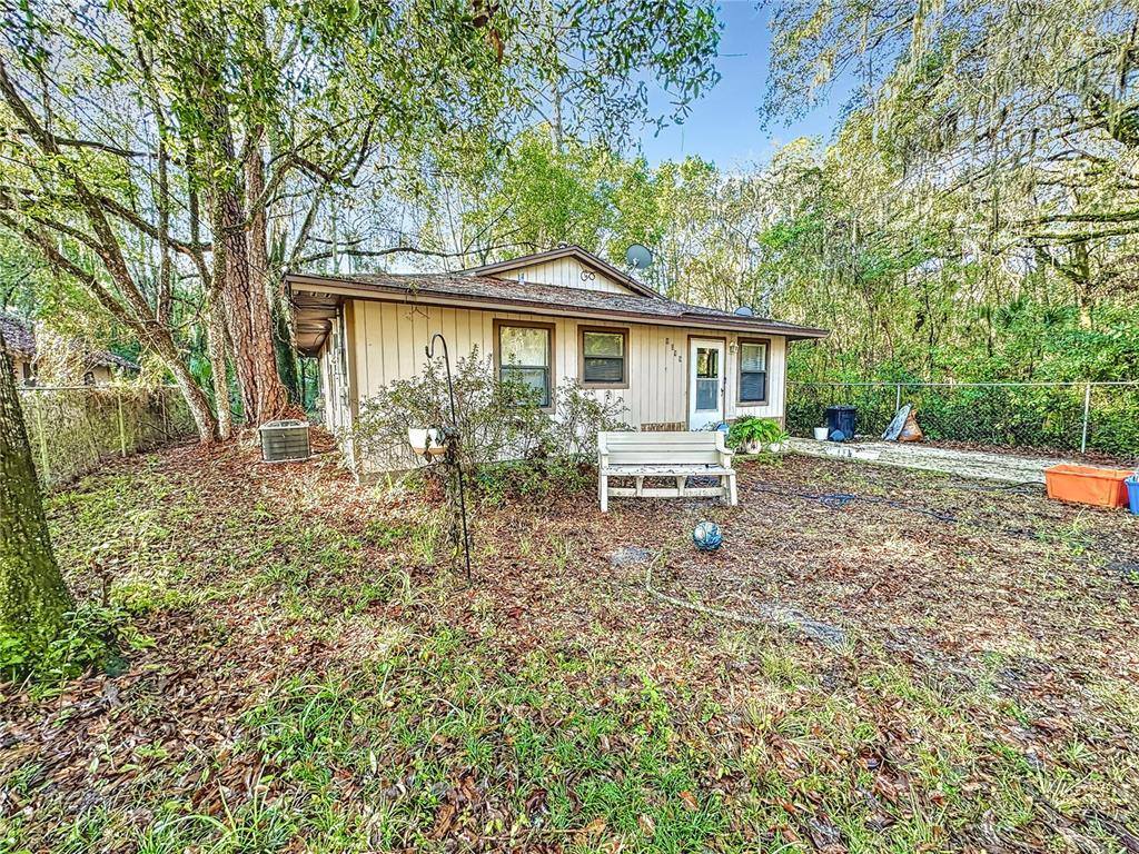 1319 NE 4TH Avenue, Gainesville, FL 32641