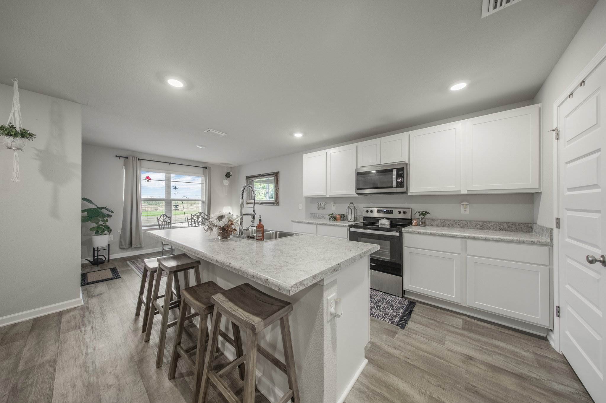 321 Hartenstein Rd, Foley, AL 36535