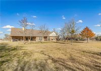 10734 Lonesome Dove Trail, Bryan, TX 77808