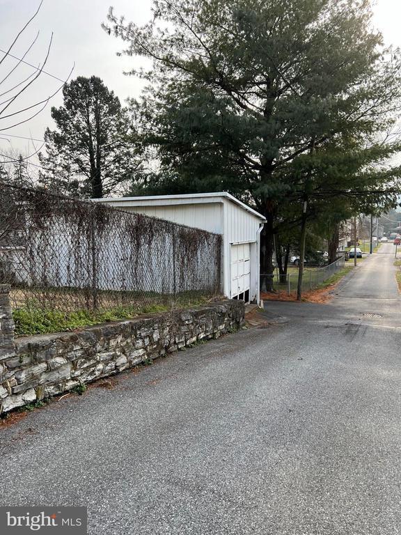 261 Market Street, Highspire, PA 17034