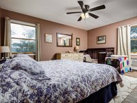 825 Glenmary Drive, Owego, NY 13827