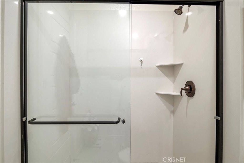 22384 Midtown Court, Saugus, CA 91350