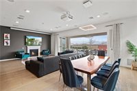 22384 Midtown Court, Saugus, CA 91350