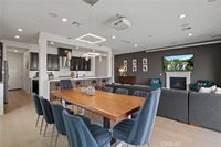 22384 Midtown Court, Saugus, CA 91350