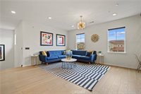 22384 Midtown Court, Saugus, CA 91350