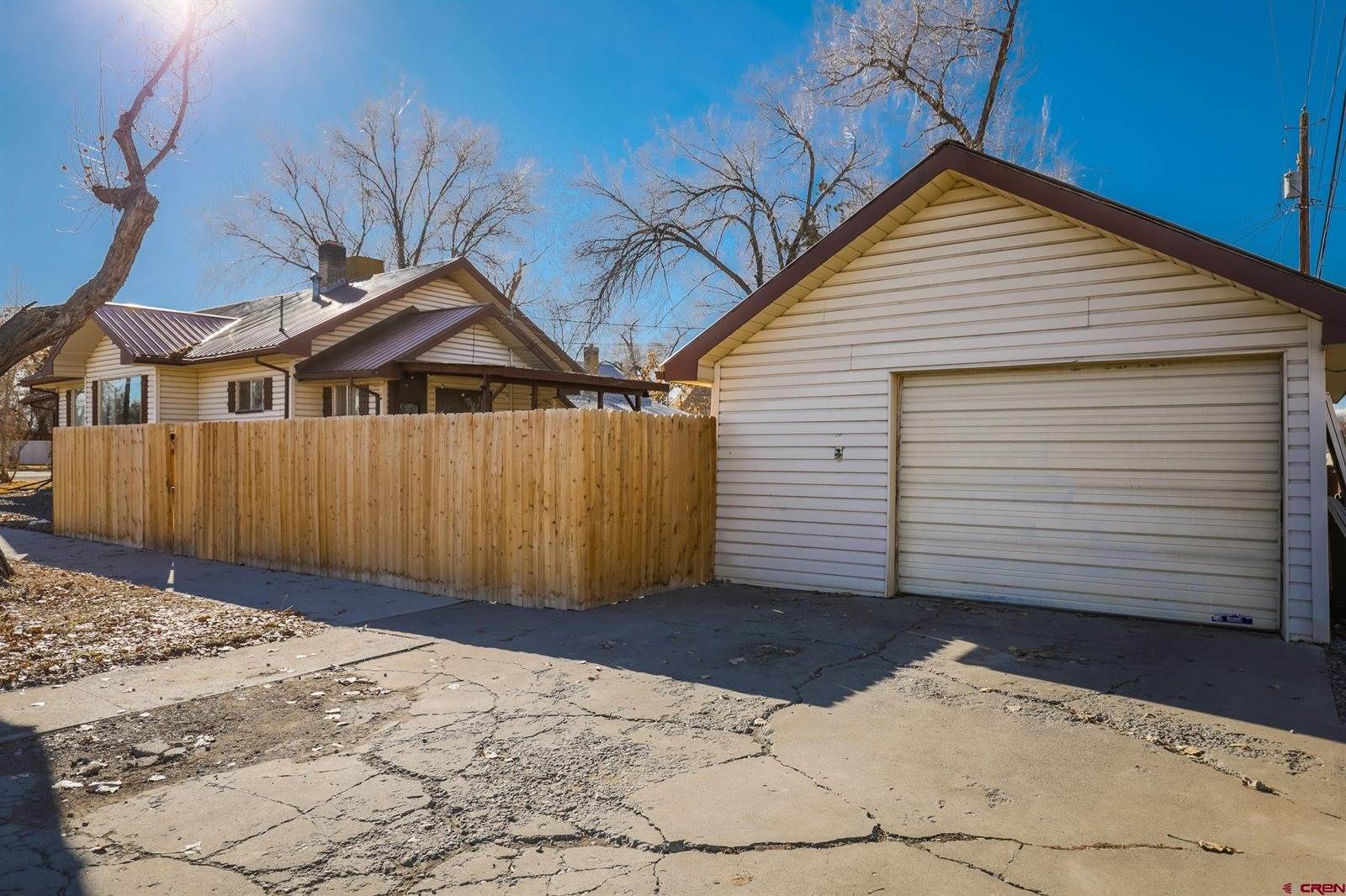 447 S 5th Street, Montrose, CO 81401