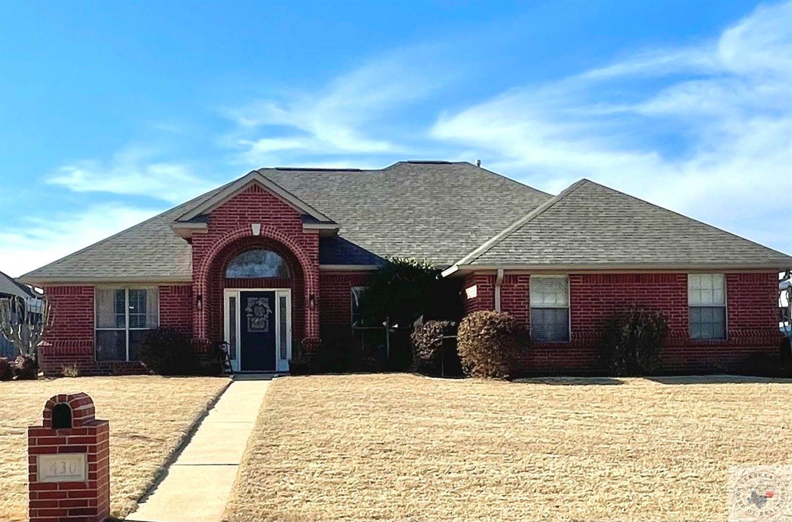 430 Meadowridge Cir, Texarkana, AR 71854