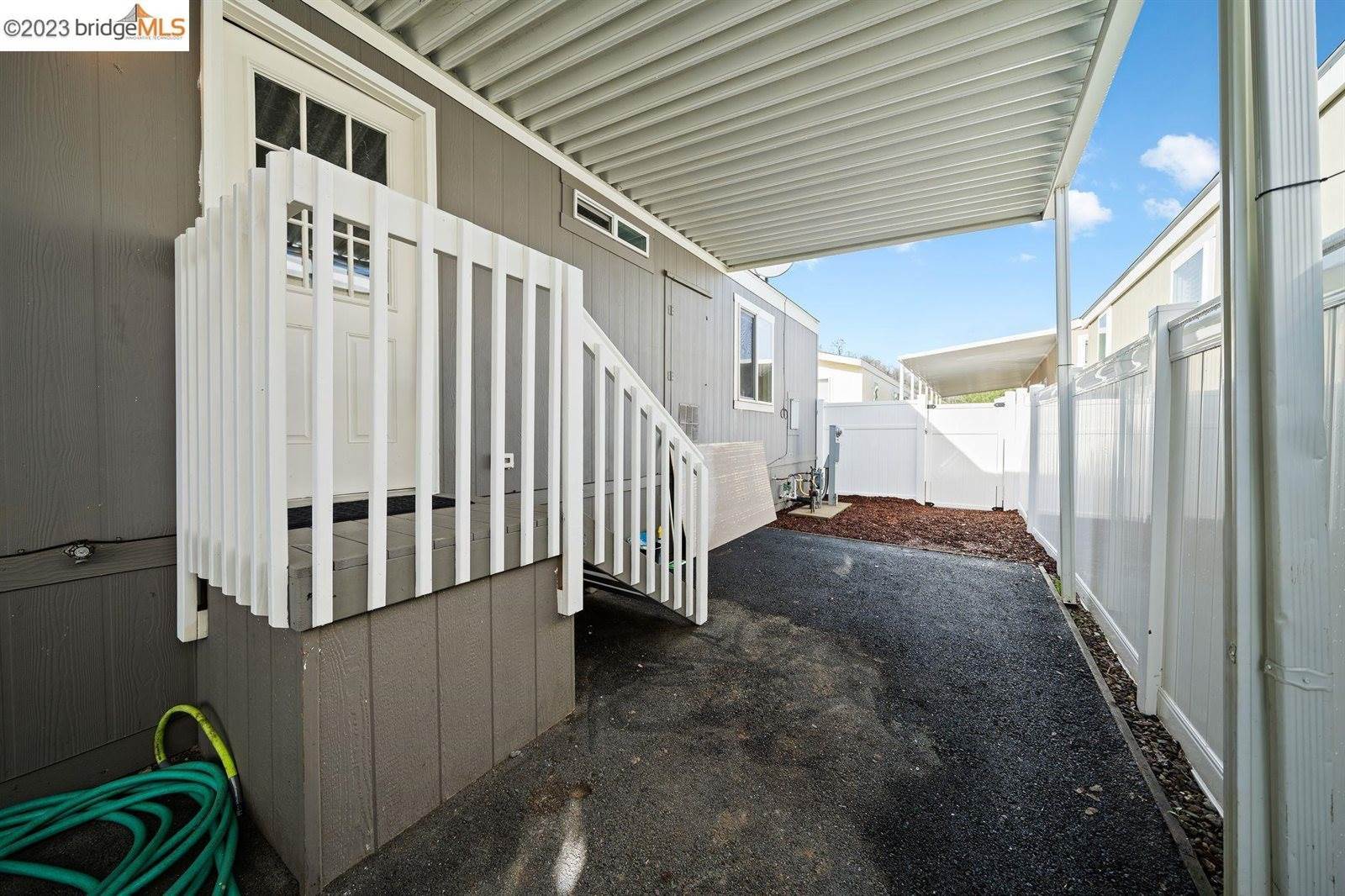 16711 Marsh Creek Rd, Clayton, CA 94517