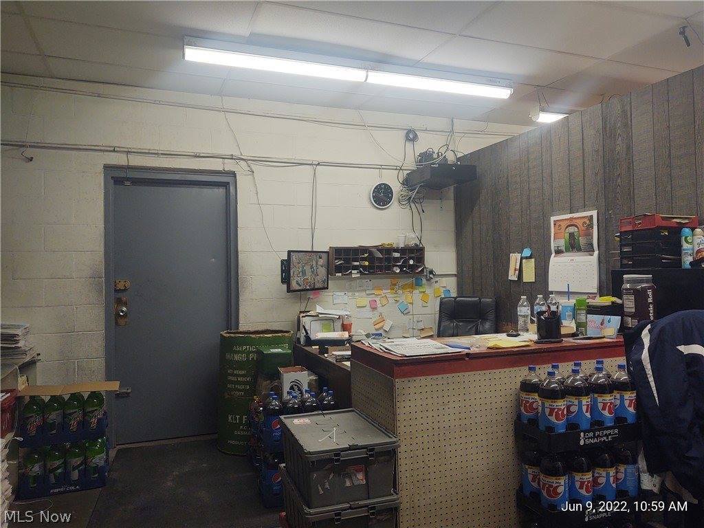 527 Wheeling Avenue, Cambridge, OH 43725