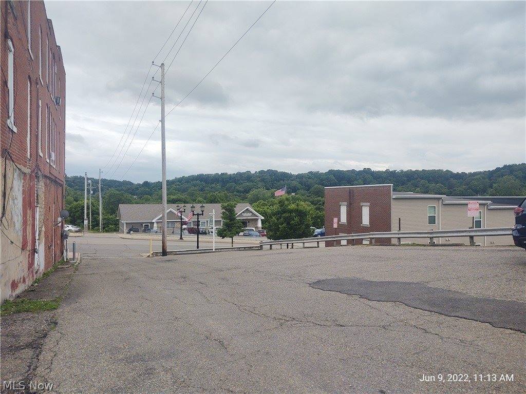 527 Wheeling Avenue, Cambridge, OH 43725