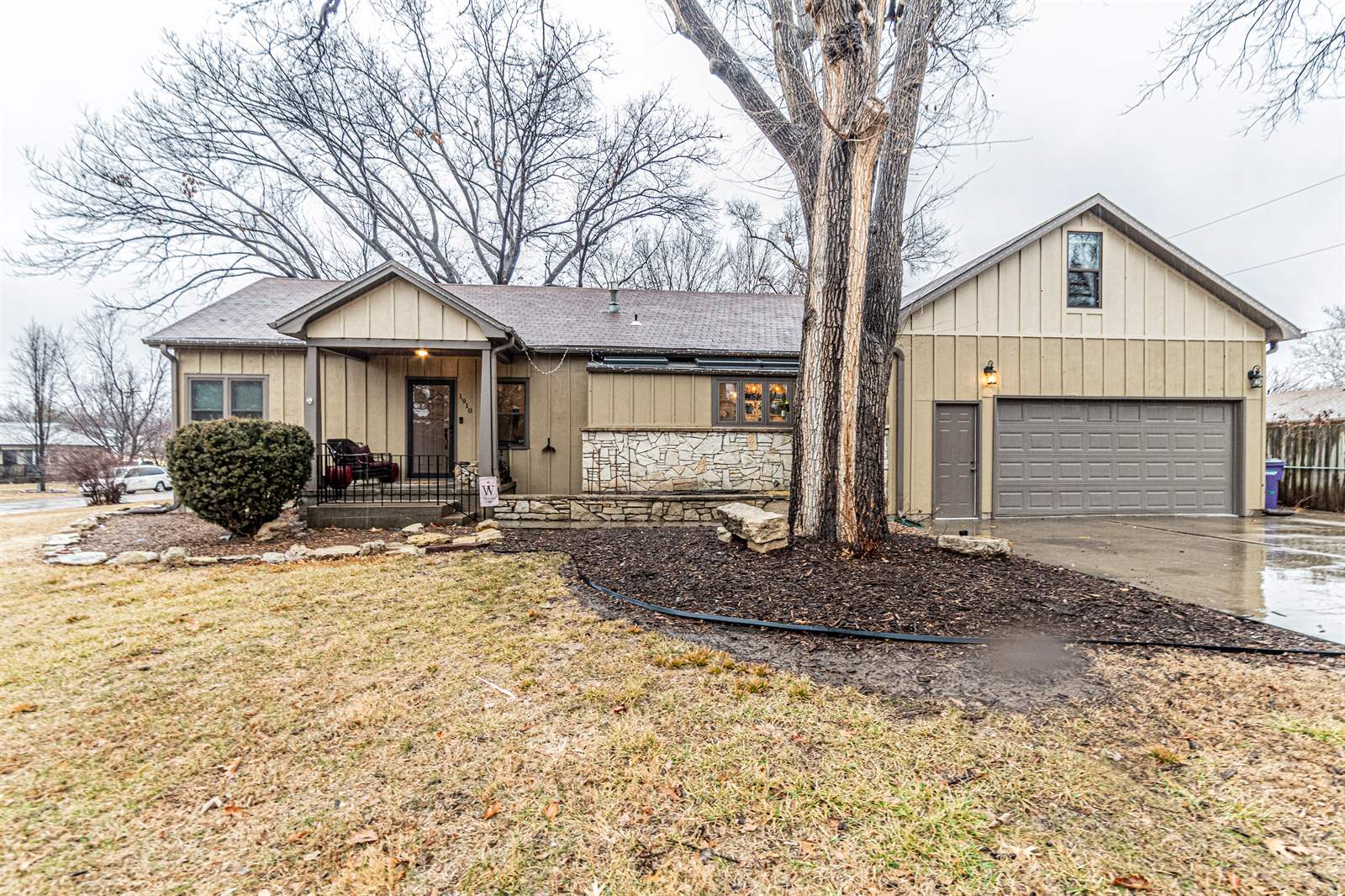 1910 Violet Circle, Manhattan, KS 66502