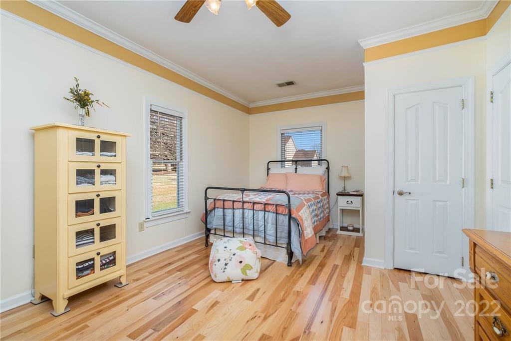 9309 Magnolia Estates Drive, Cornelius, NC 28031