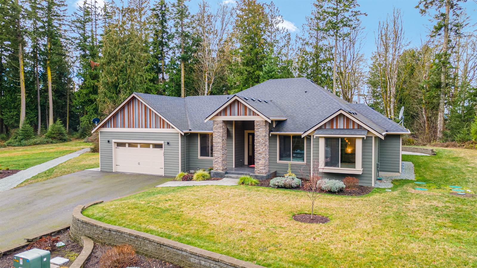 368 Spruce Place, Camano Island, WA 98282