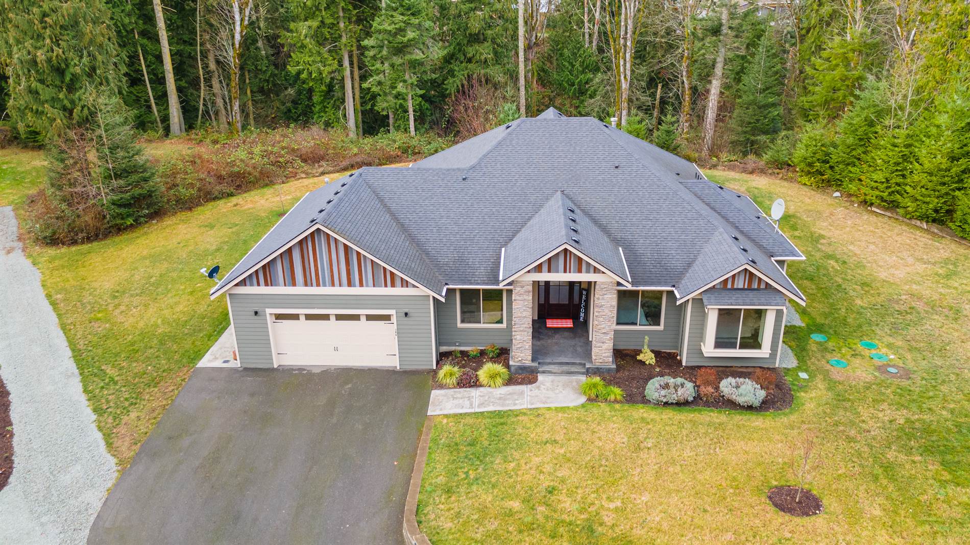 368 Spruce Place, Camano Island, WA 98282