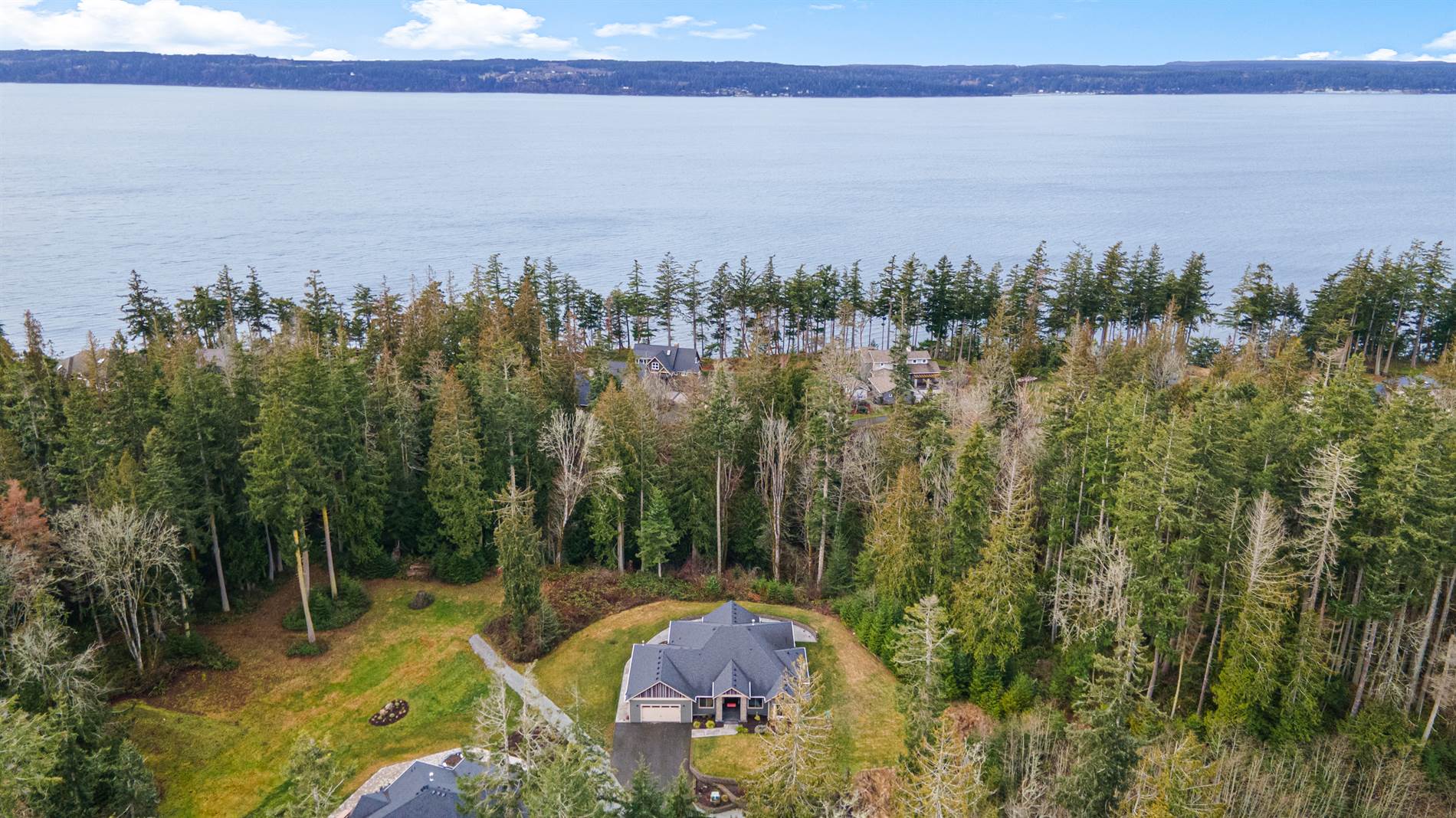 368 Spruce Place, Camano Island, WA 98282