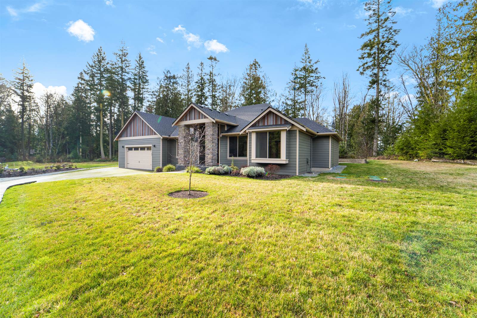 368 Spruce Place, Camano Island, WA 98282