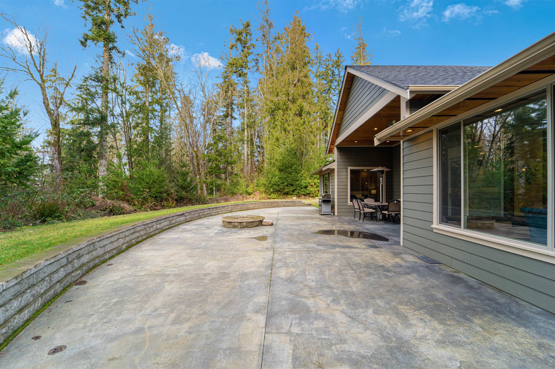 368 Spruce Place, Camano Island, WA 98282