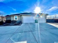 2904 Frontier St, Winnemucca, NV 89445