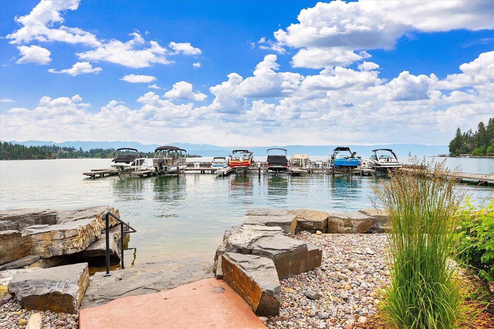 5675 Hwy 93 South, Unit 21, Somers, MT 59932