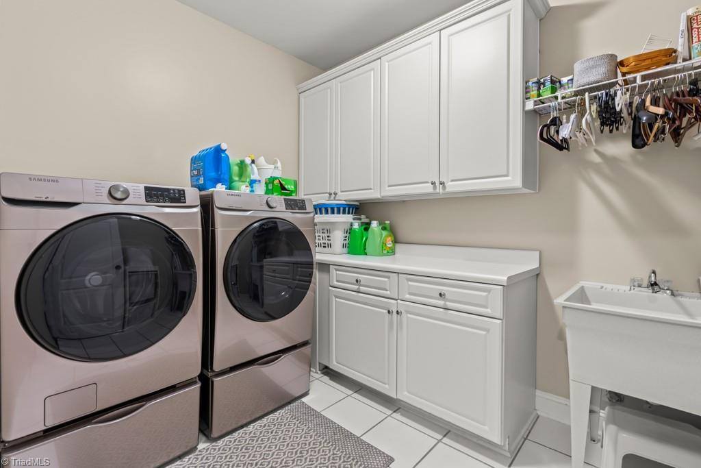 4309 Hardin Court, High Point, NC 27265