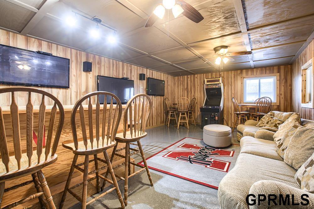 2523 W Shore Drive, Union, NE 68455