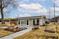 2523 W Shore Drive, Union, NE 68455