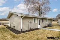 2523 W Shore Drive, Union, NE 68455