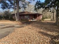 3848 S Siwell RD, Jackson, MS 39212