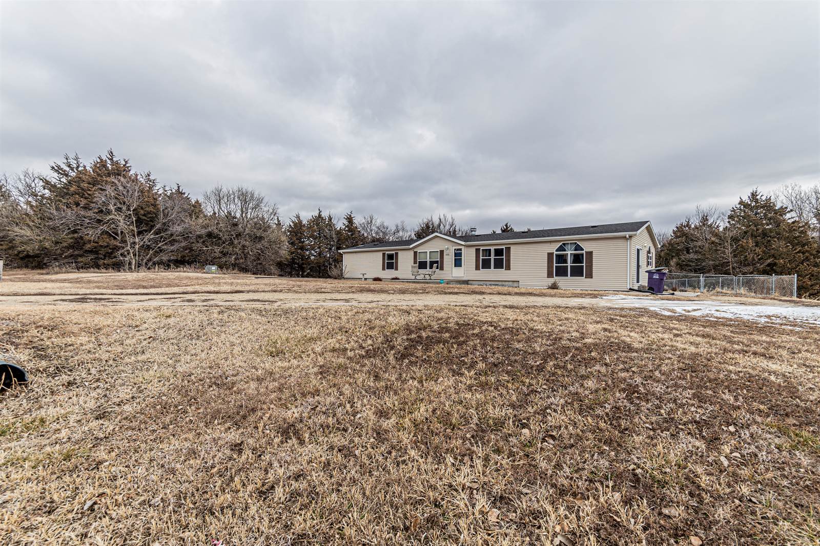 10802 Moske Circle, Milford, KS 66514