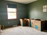 271 Parkerview St, Springfield, MA 01129