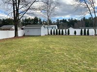 271 Parkerview St, Springfield, MA 01129