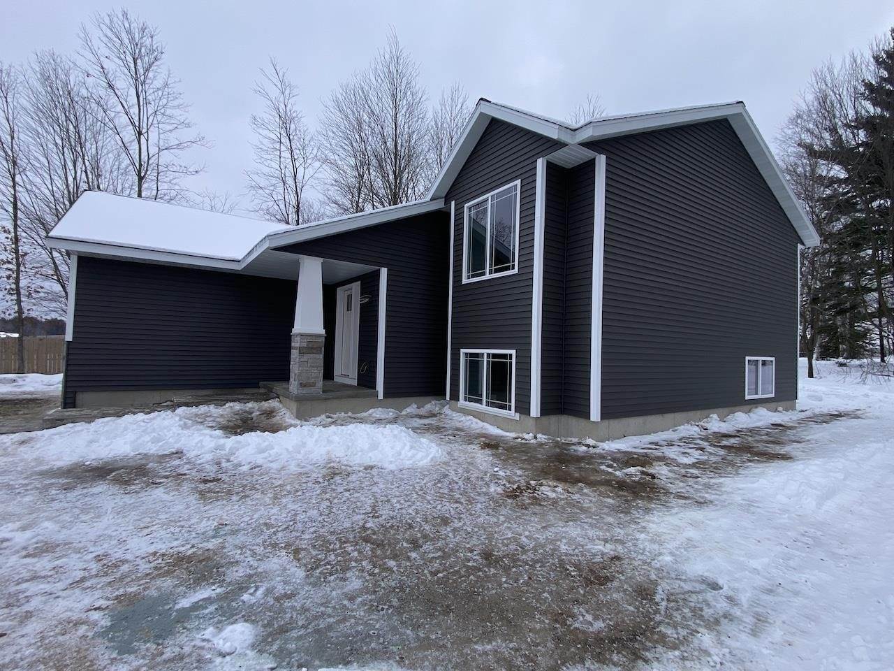 2601 Annamarie Drive, Kronenwetter, WI 54455