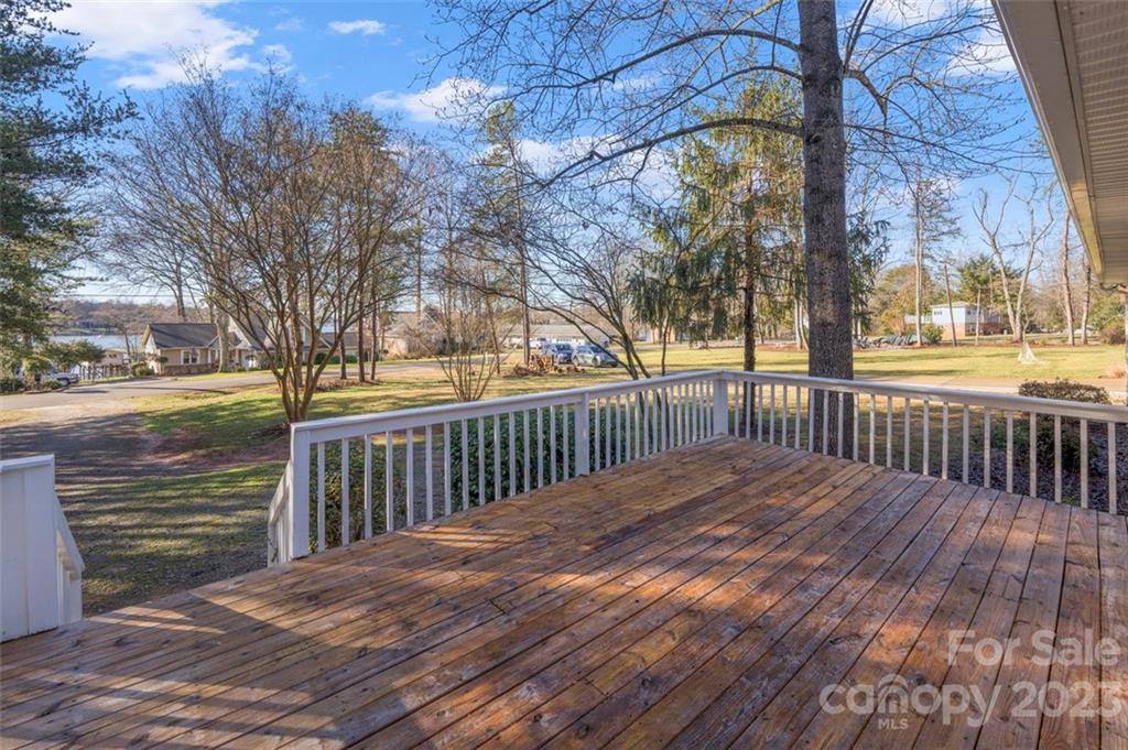 328 Sundown Road, Mooresville, NC 28117