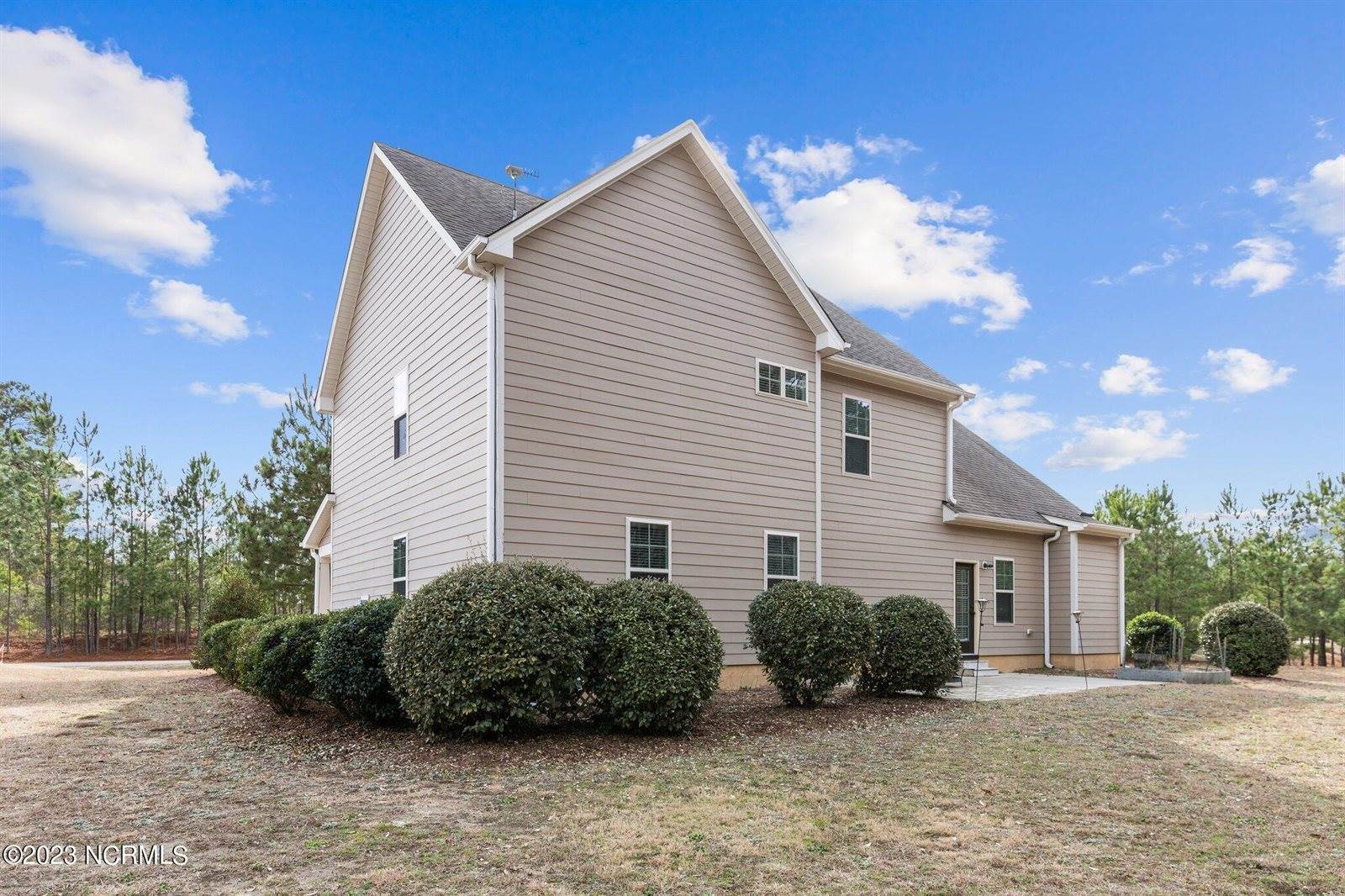 20 Spearhead Drive, Whispering Pines, NC 28327