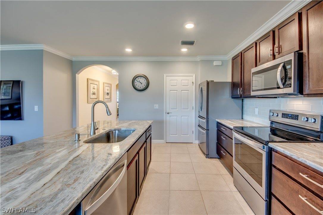 3405 Cancun Court, Cape Coral, FL 33909