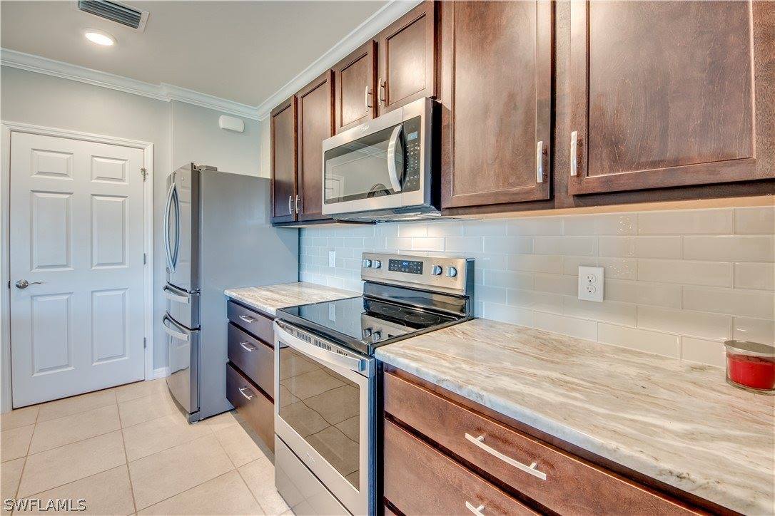 3405 Cancun Court, Cape Coral, FL 33909