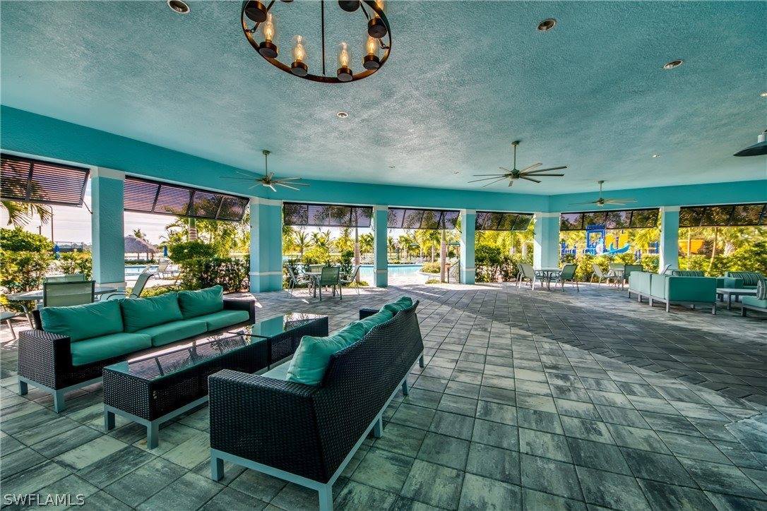 3405 Cancun Court, Cape Coral, FL 33909