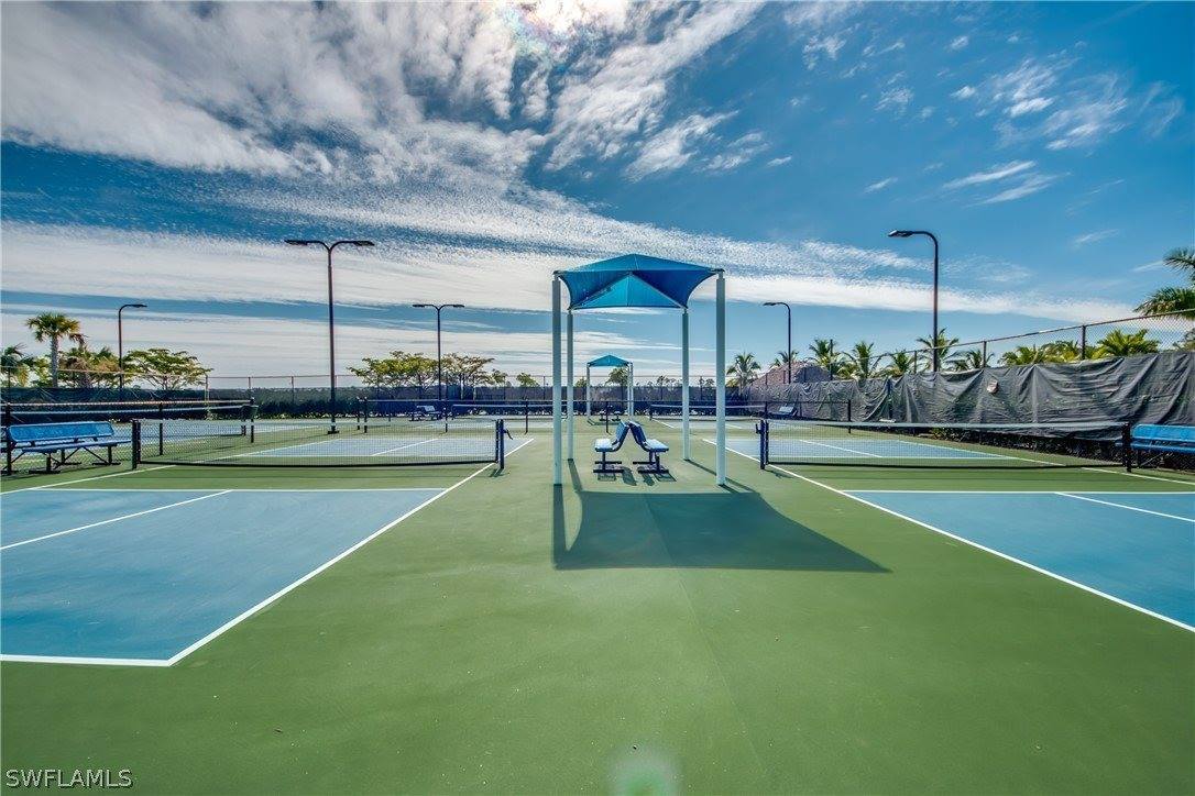 3405 Cancun Court, Cape Coral, FL 33909