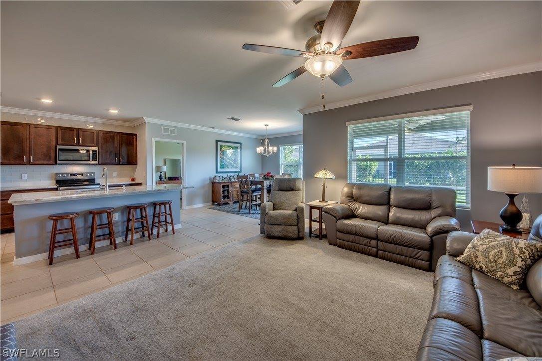 3405 Cancun Court, Cape Coral, FL 33909