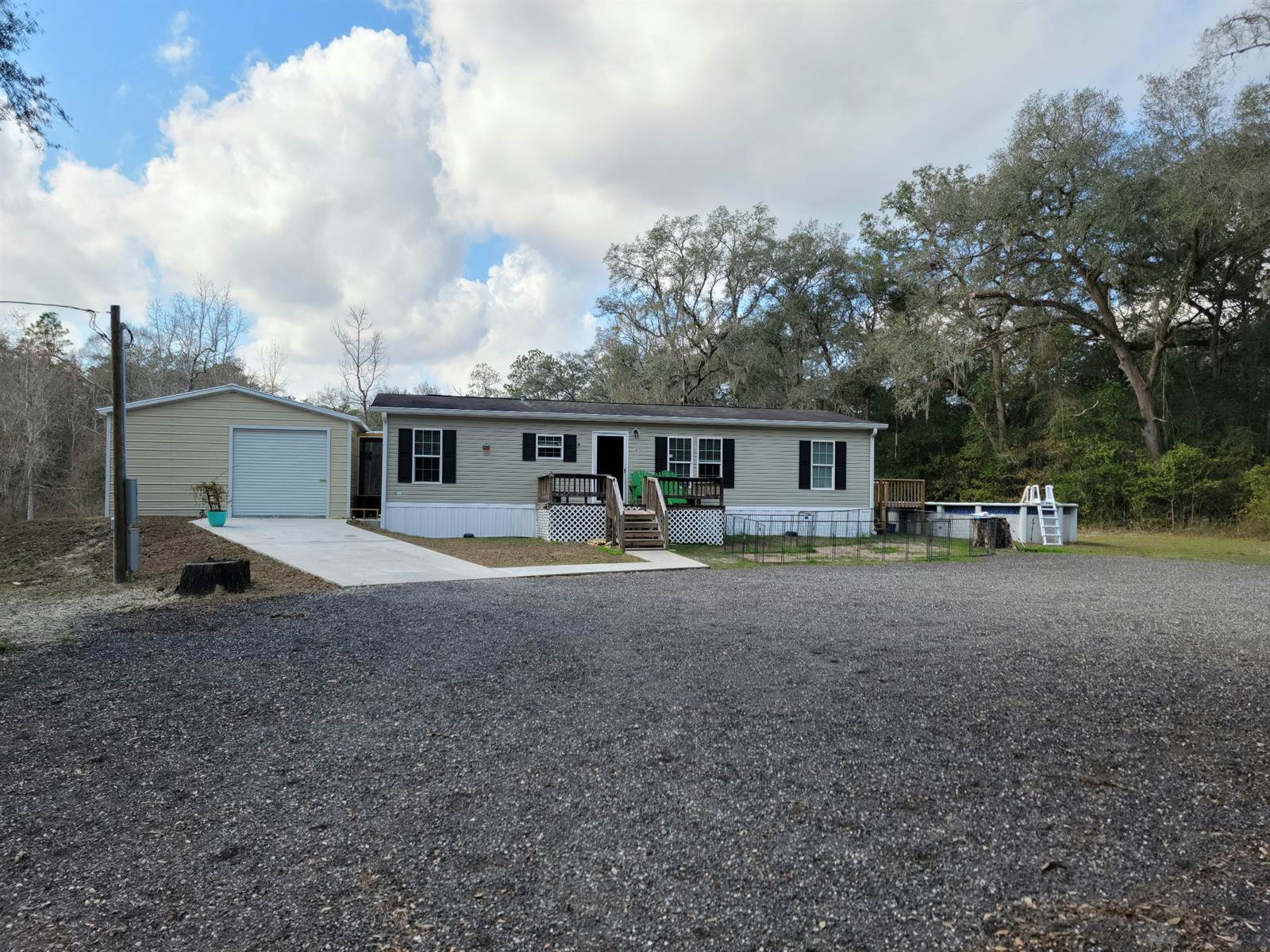 15655 93rd Drive, Live Oak, FL 32060