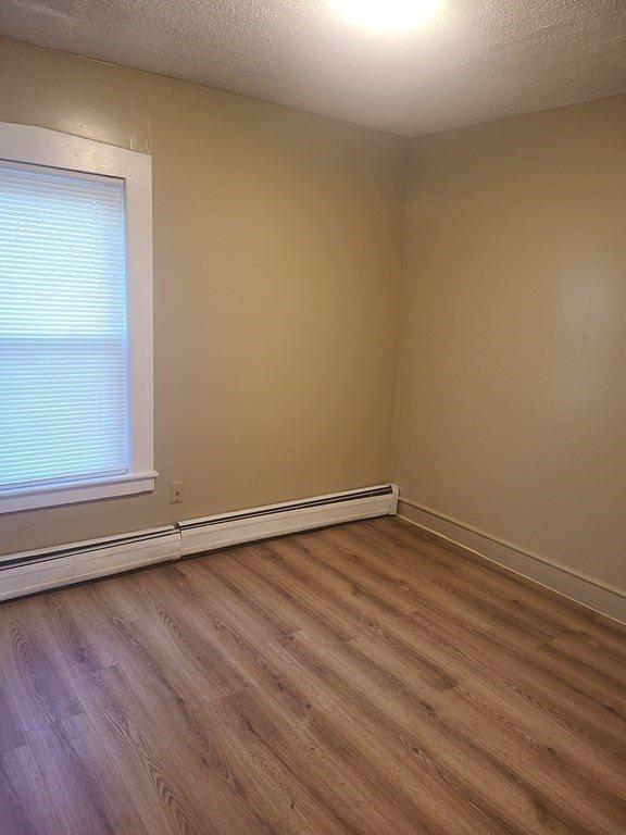88 Tyler St, Springfield, MA 01109