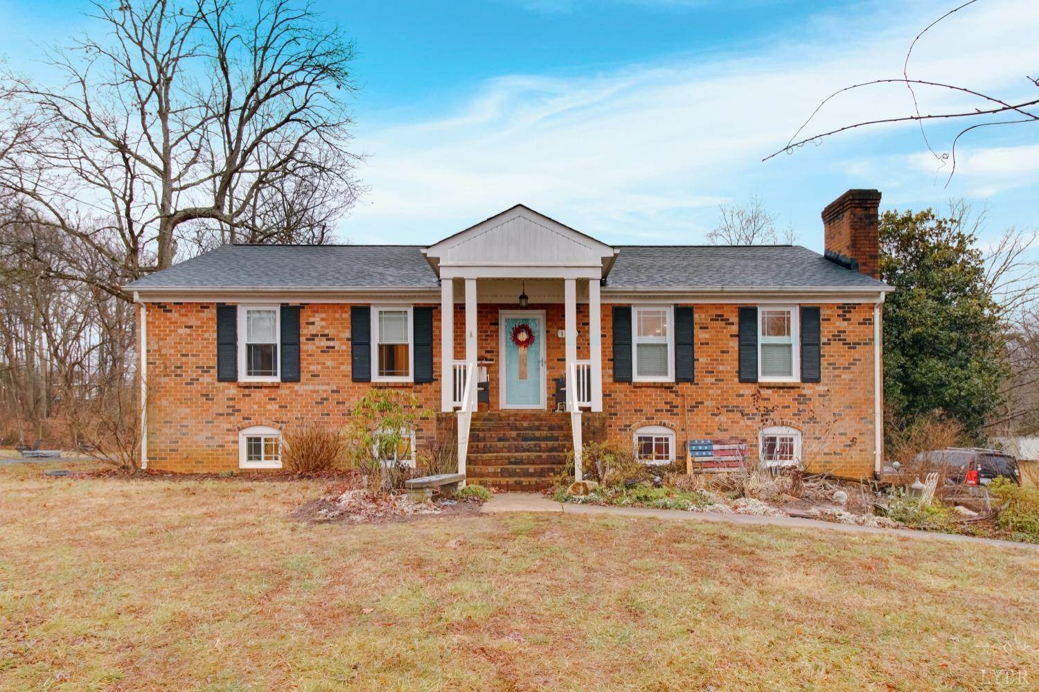 102 Woodhaven Drive, Lynchburg, VA 24502