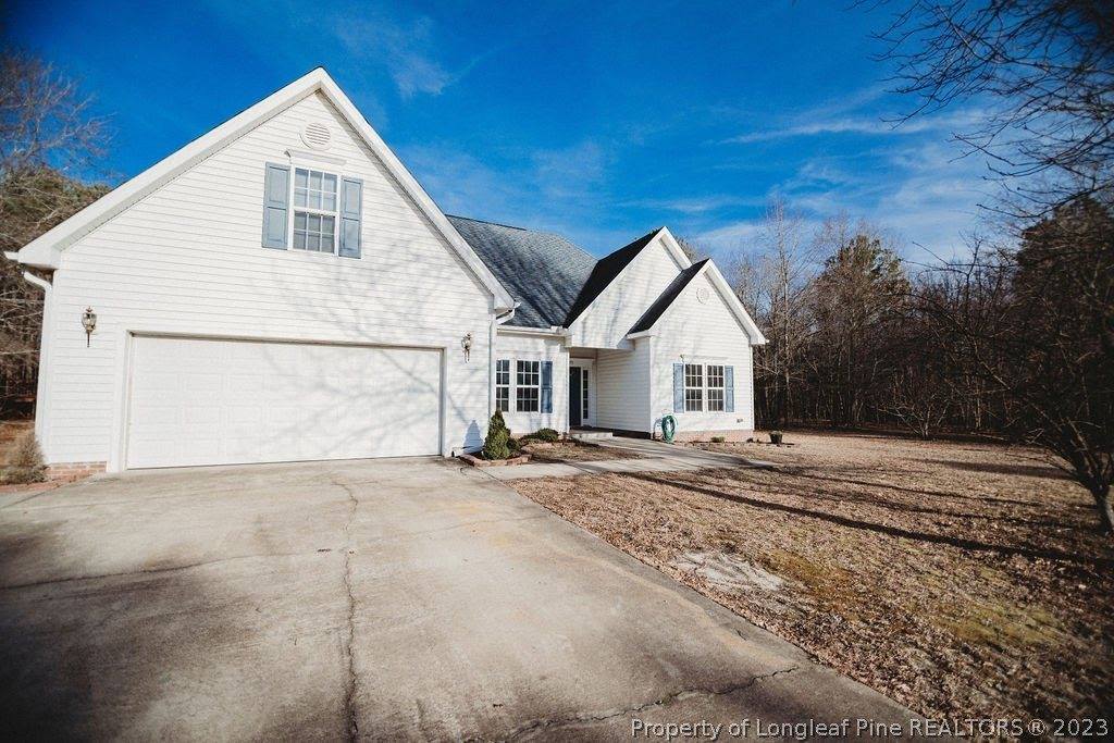 293 Brookewind Drive, Dunn, NC 28334