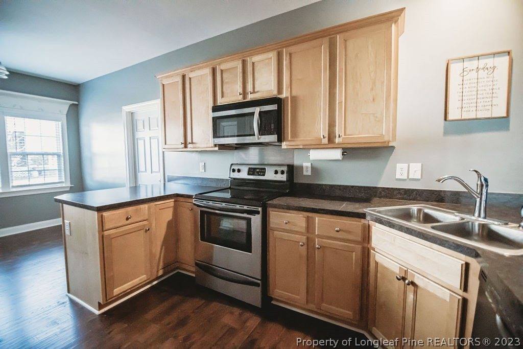 293 Brookewind Drive, Dunn, NC 28334