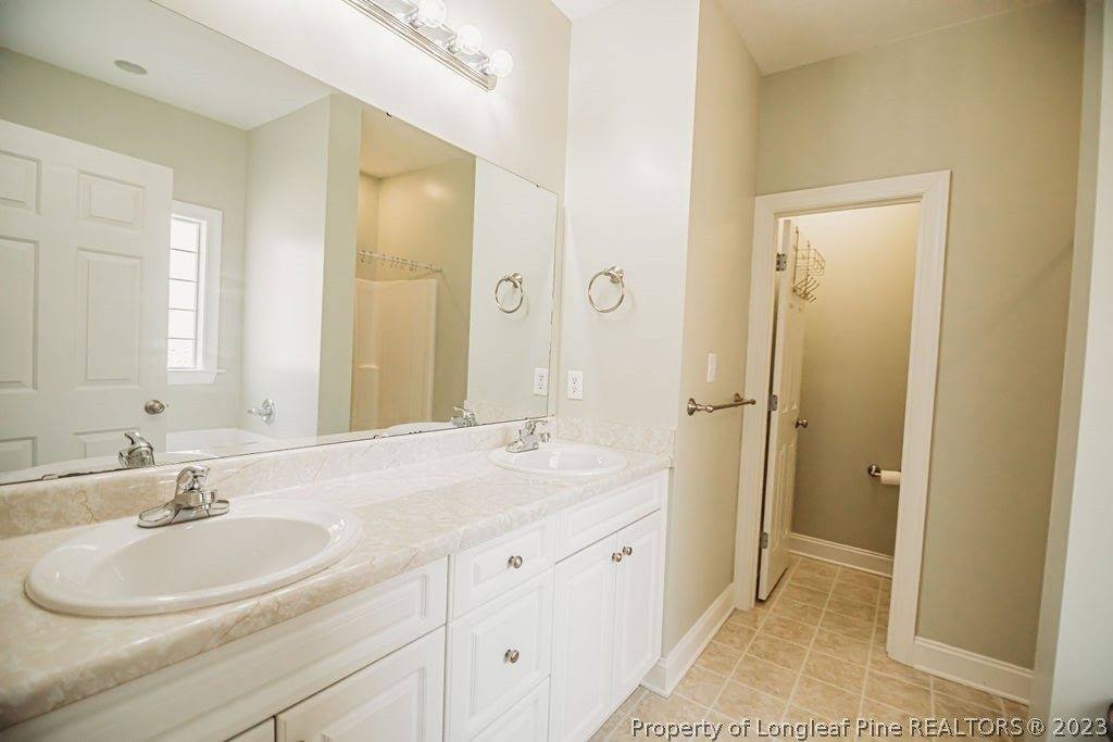 293 Brookewind Drive, Dunn, NC 28334